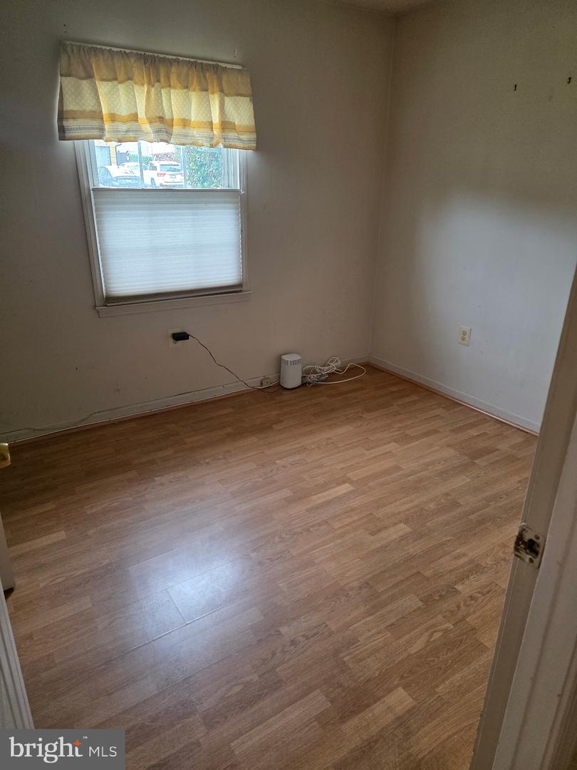 2200 Oaktree Ln Property Photo 27