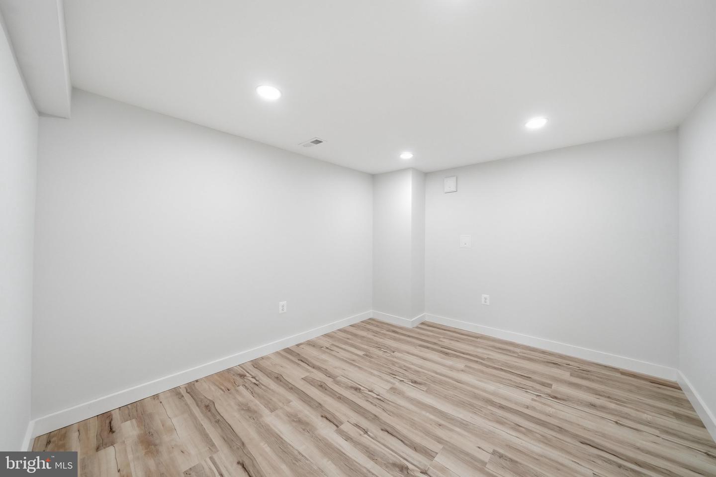 6618 Newport Rd Property Photo 56
