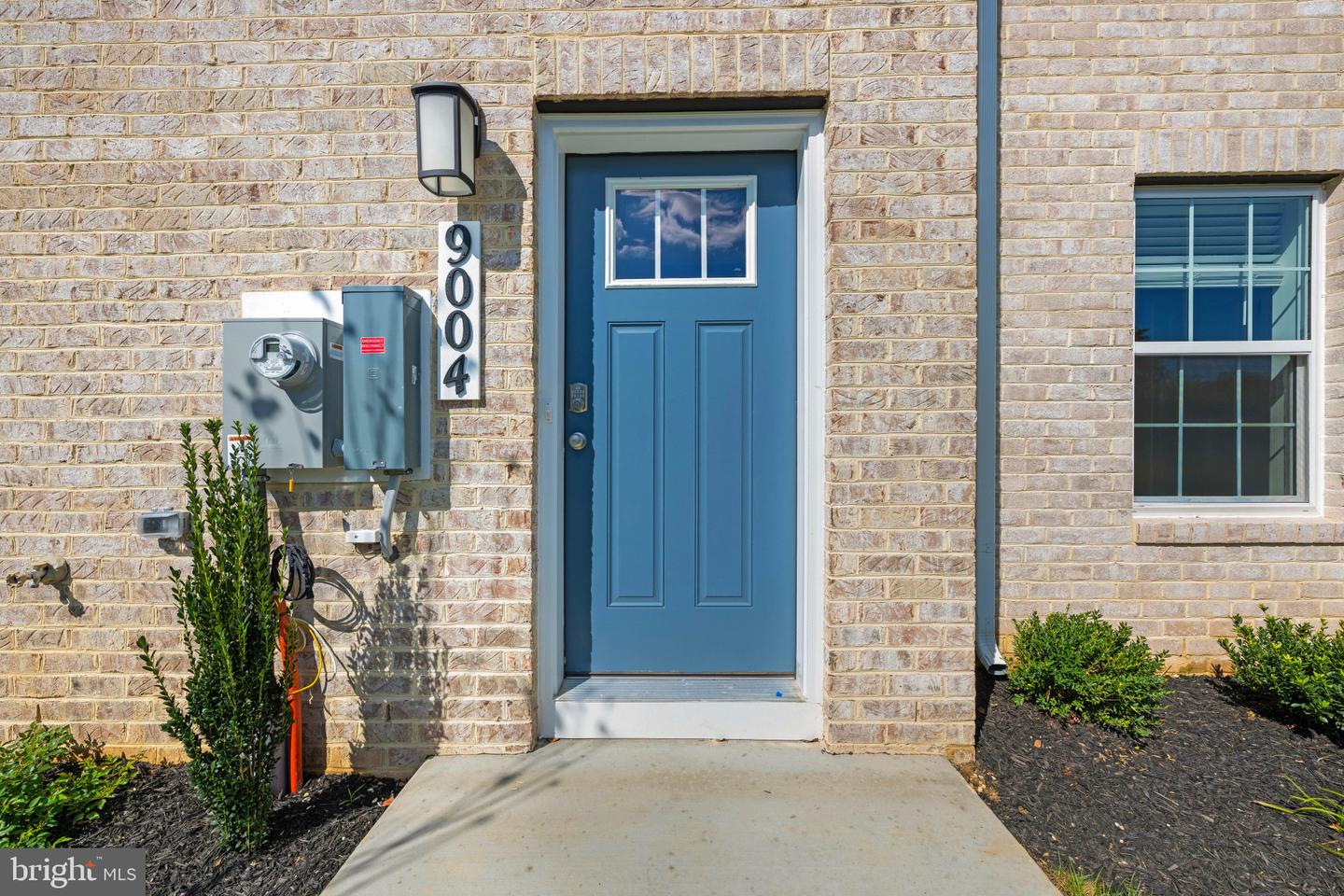 9004 Warendorf Way Property Photo 3