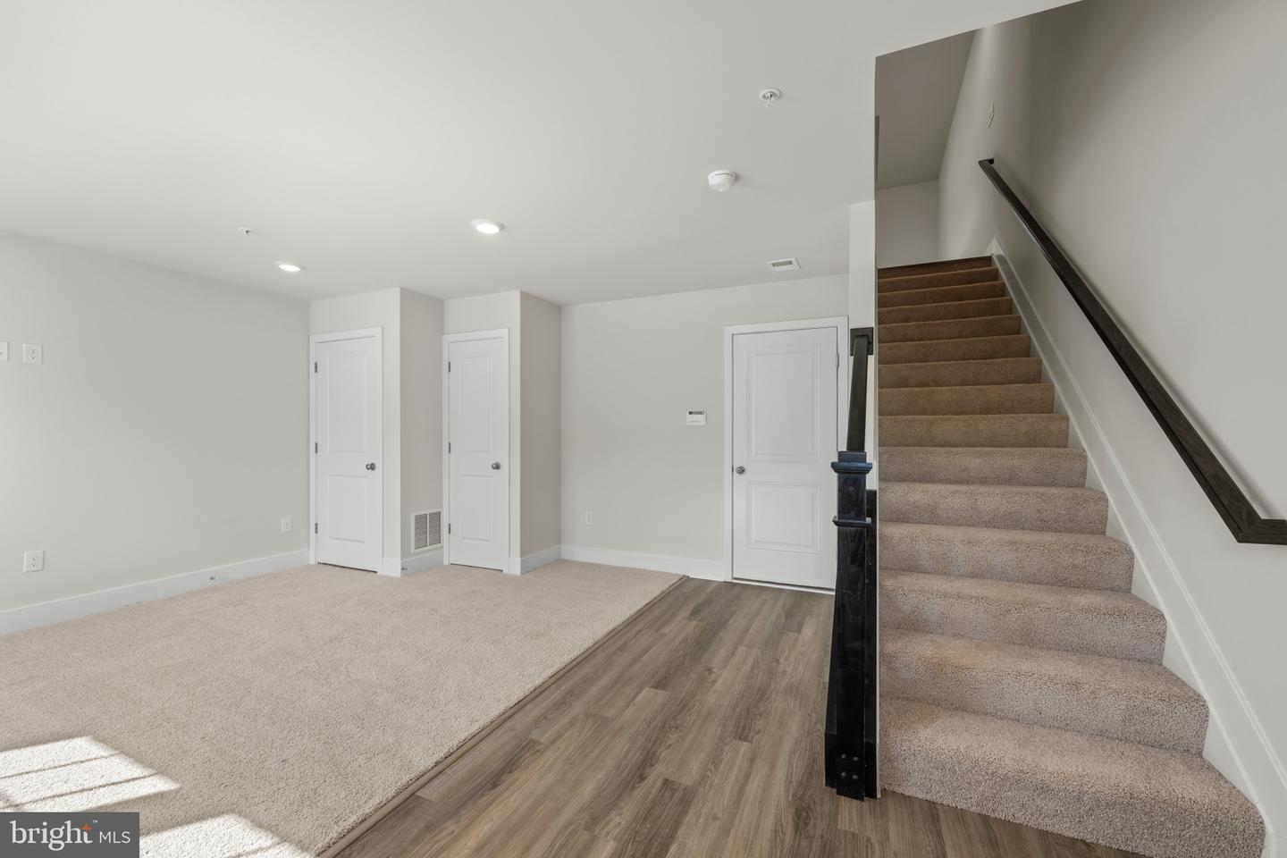 9004 Warendorf Way Property Photo 4