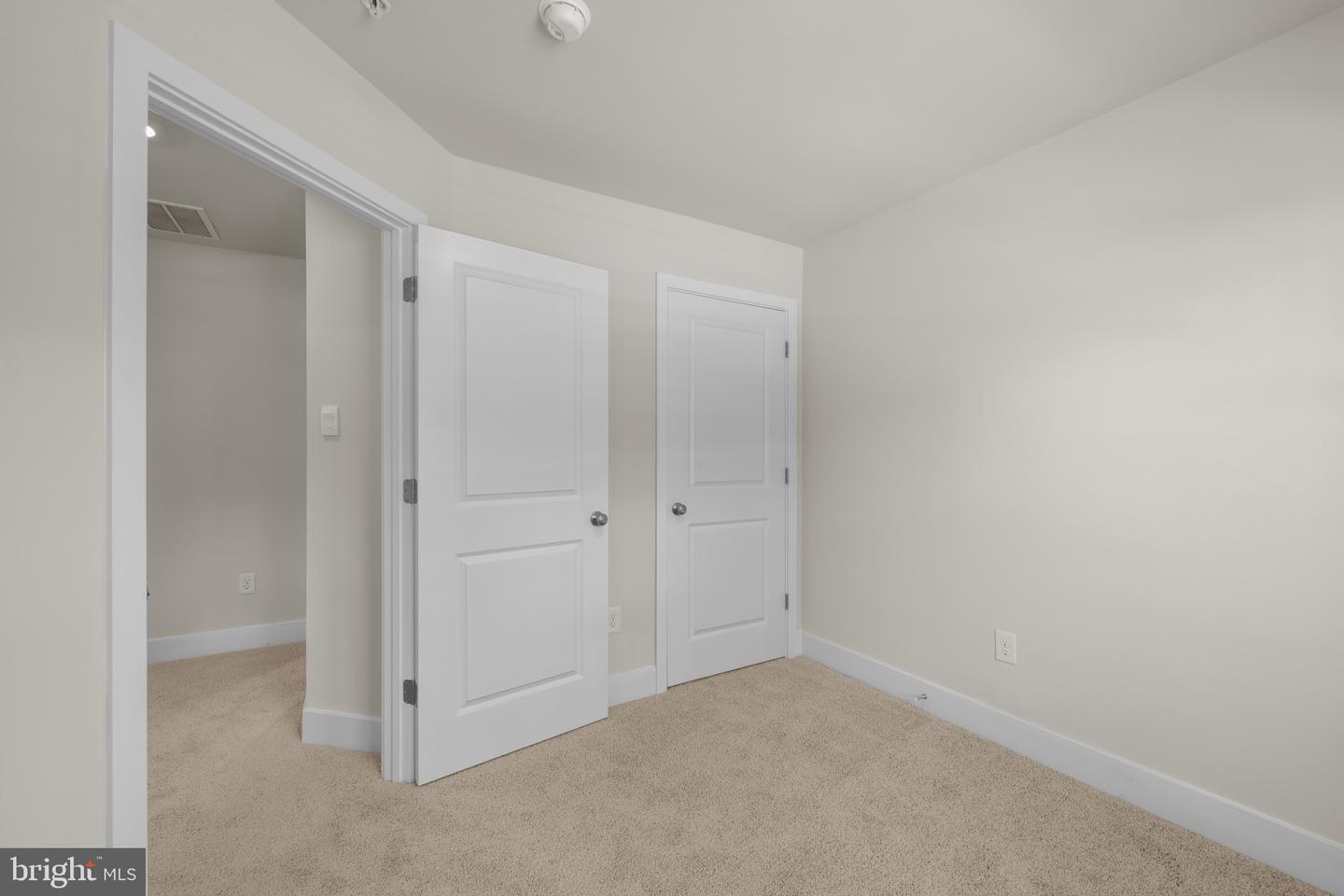 9004 Warendorf Way Property Photo 22