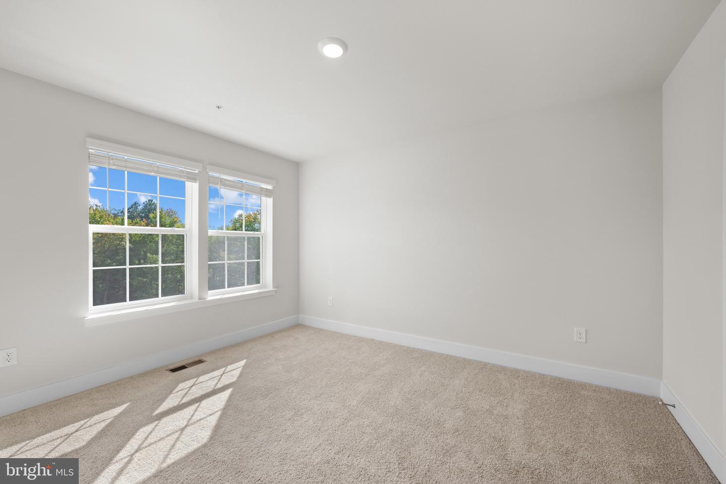9004 Warendorf Way Property Photo 23