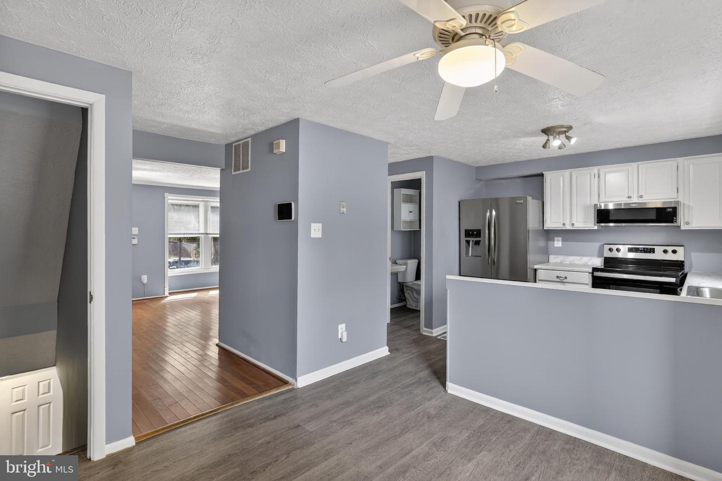 11223 Westport Dr Property Photo 7