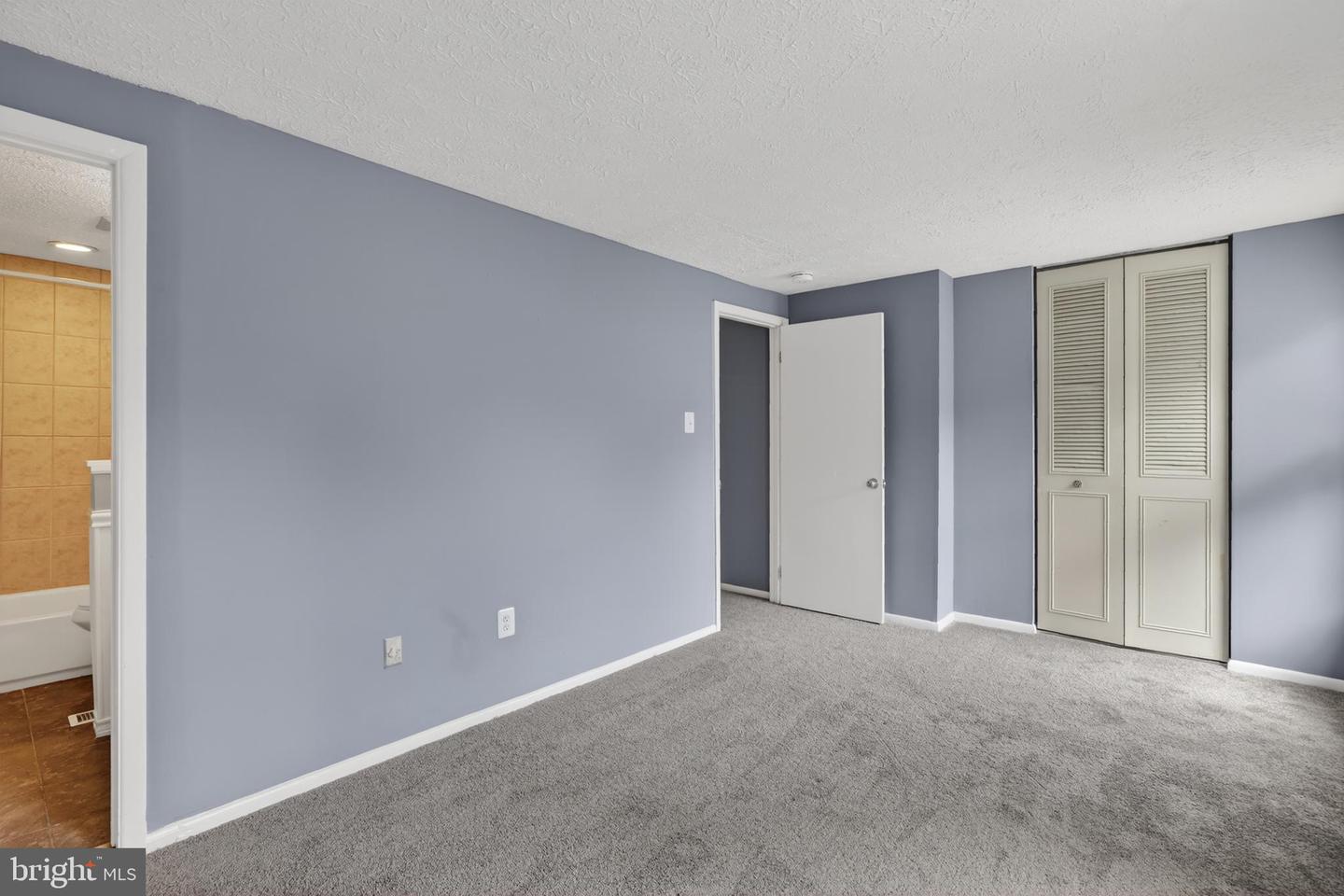 11223 Westport Dr Property Photo 17
