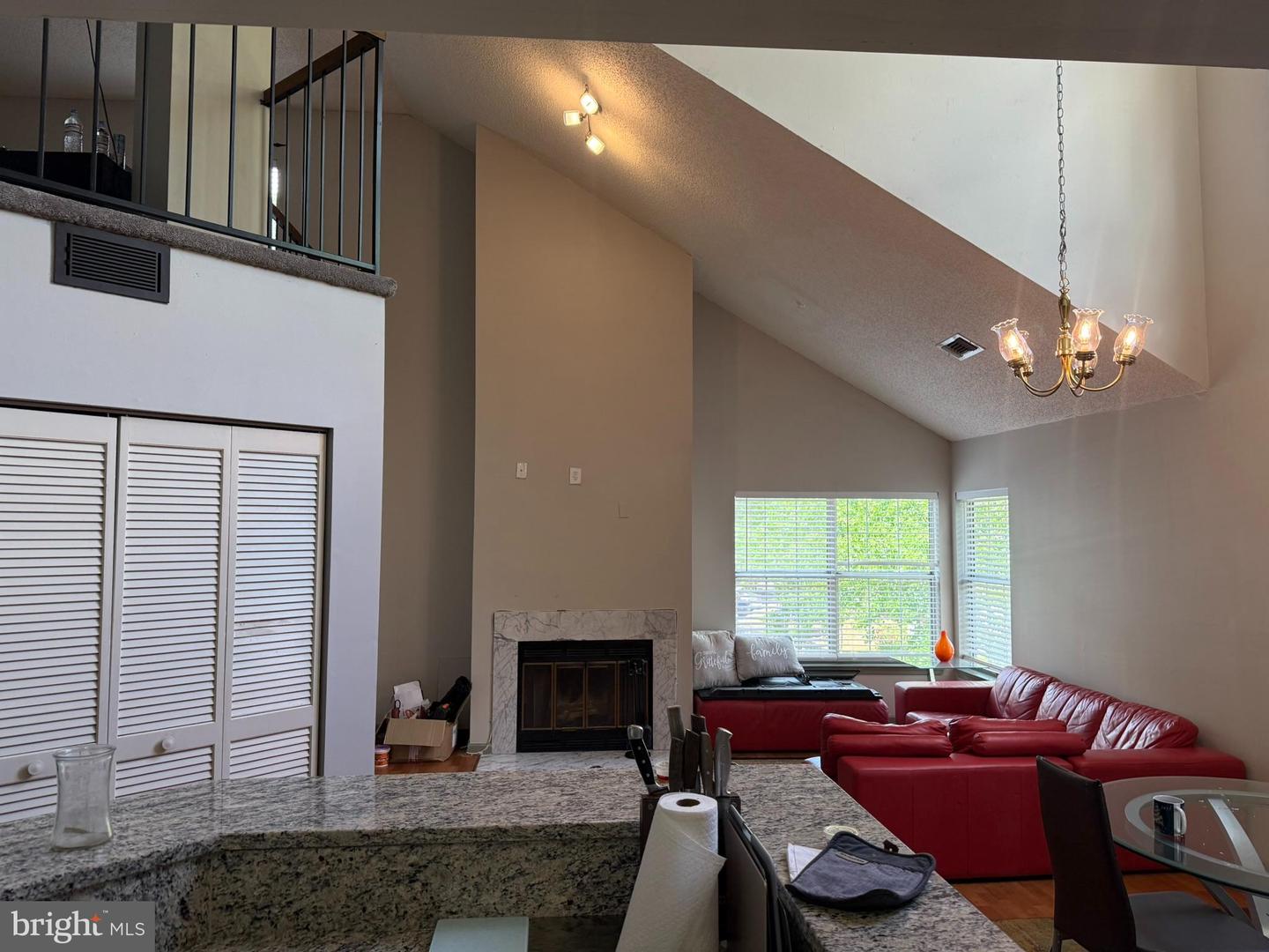 916 Westhaven Dr #11-301 Property Photo 6