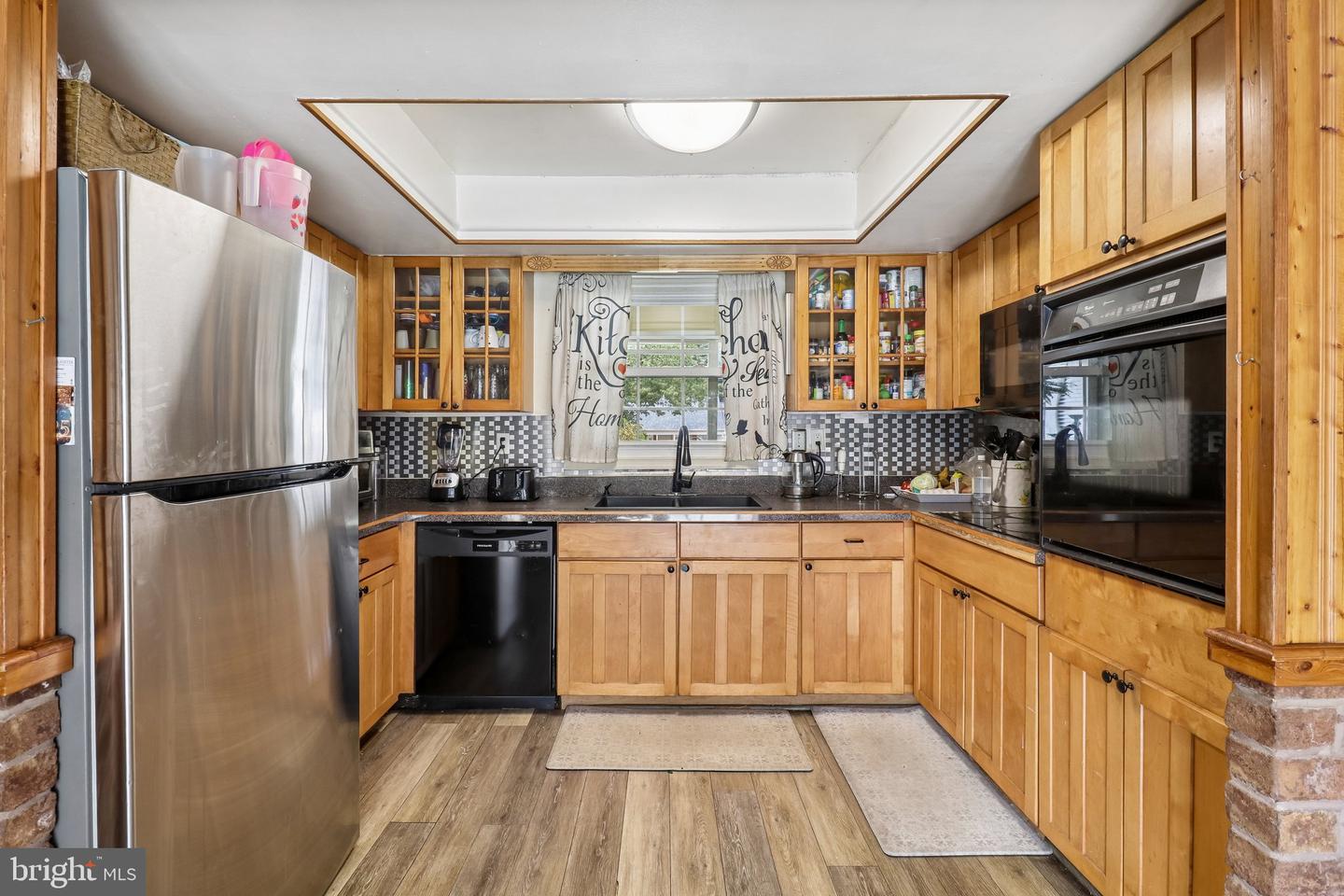 15751 Pointer Ridge Dr Property Photo 18