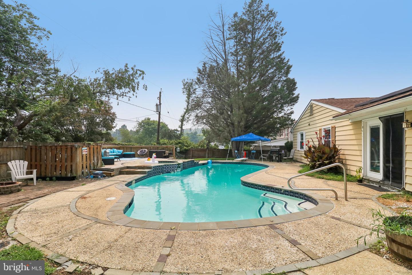 15751 Pointer Ridge Dr Property Photo 42