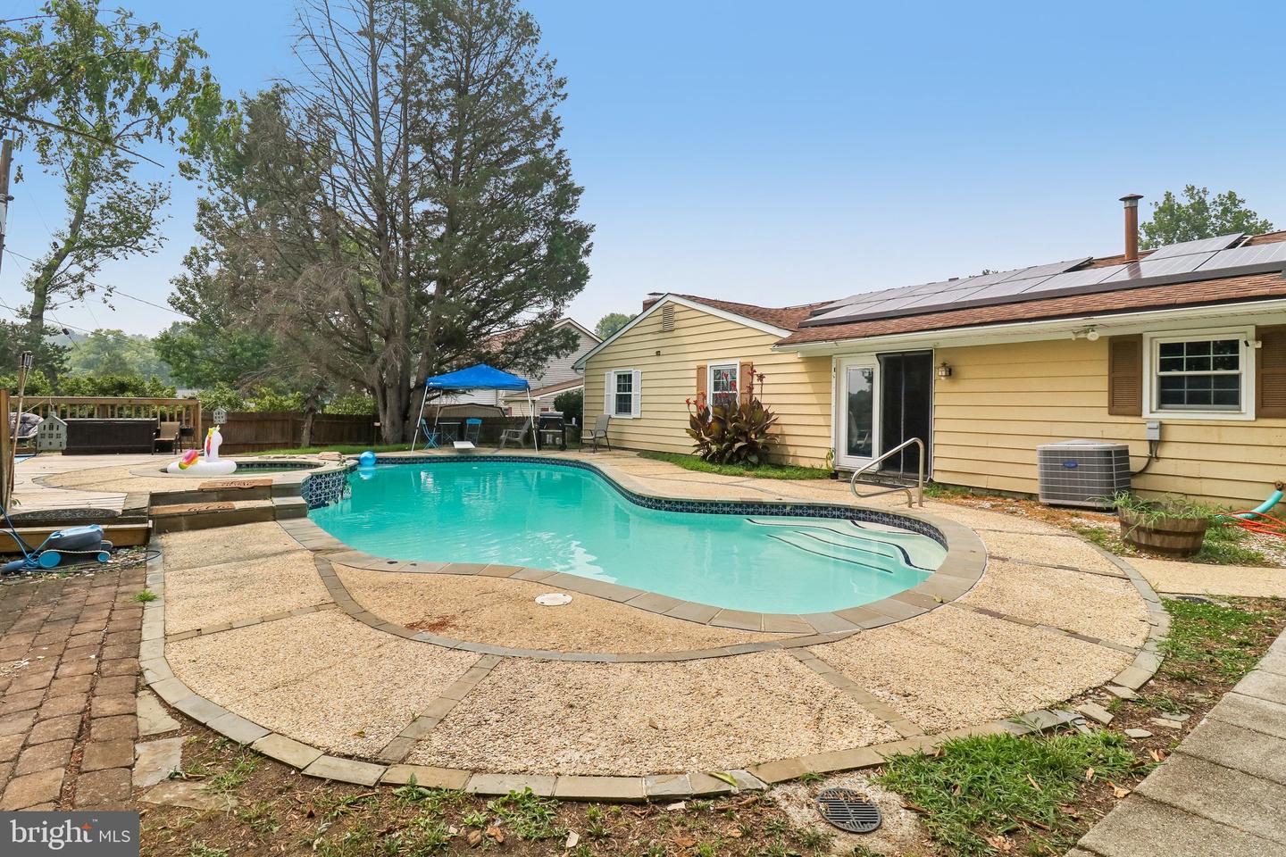 15751 Pointer Ridge Dr Property Photo 43