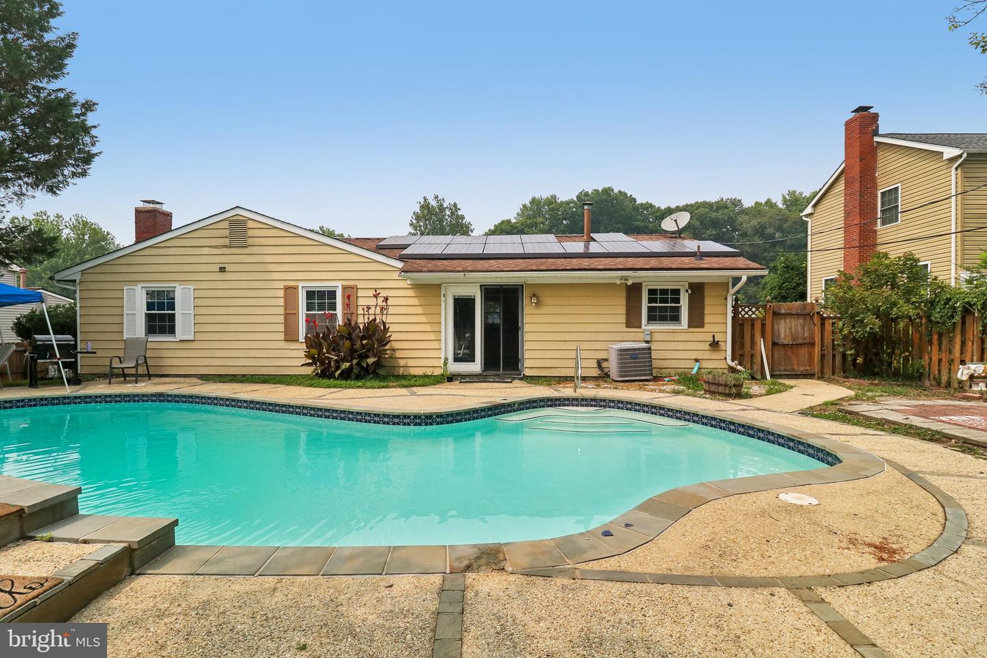15751 Pointer Ridge Dr Property Photo 44