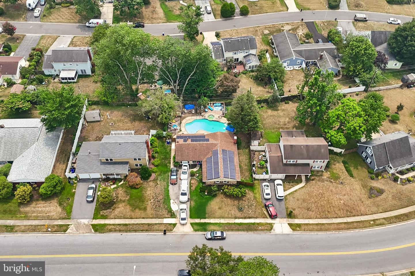 15751 Pointer Ridge Dr Property Photo 49