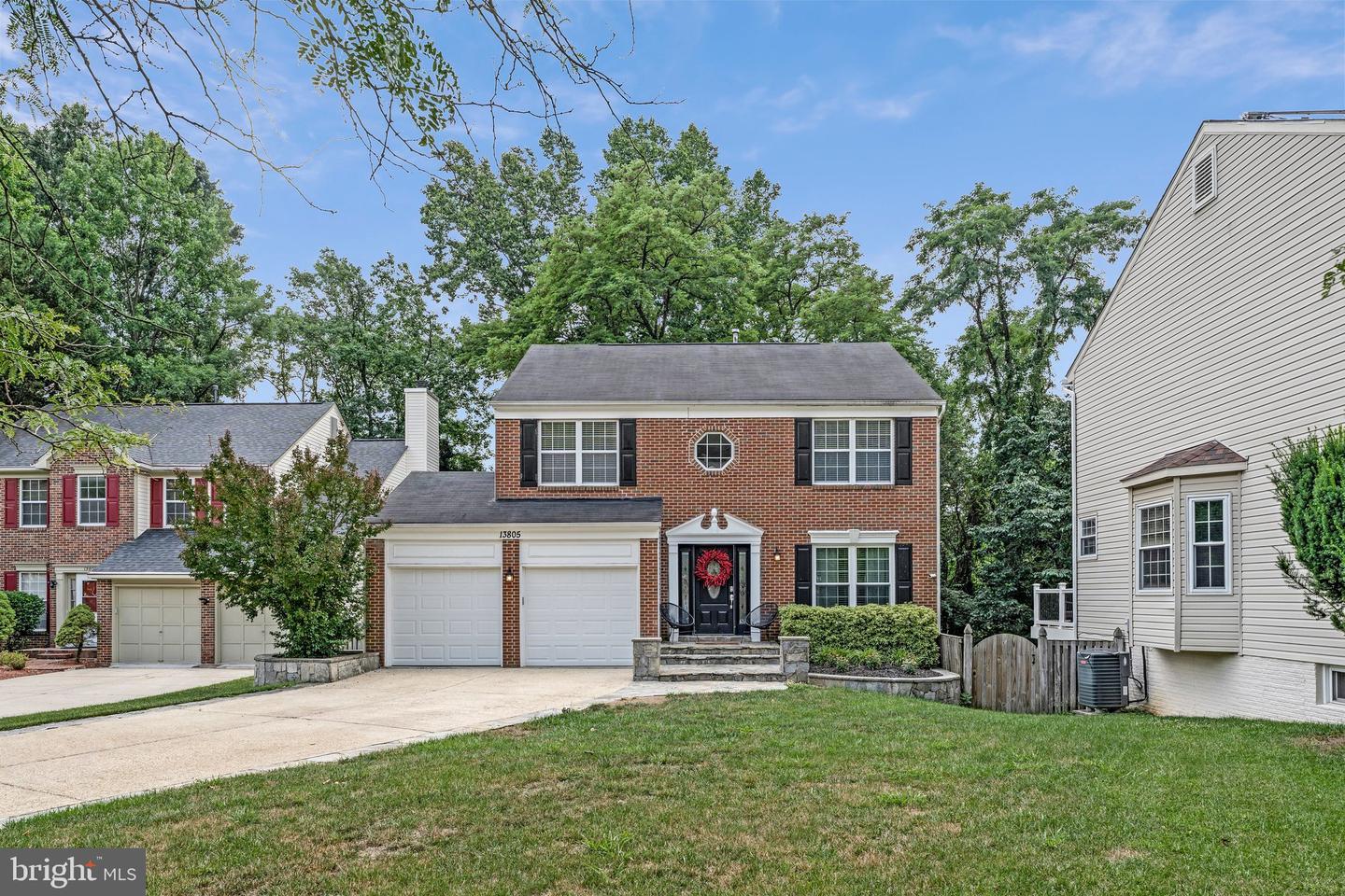 13805 Gullivers Trl Property Photo 1