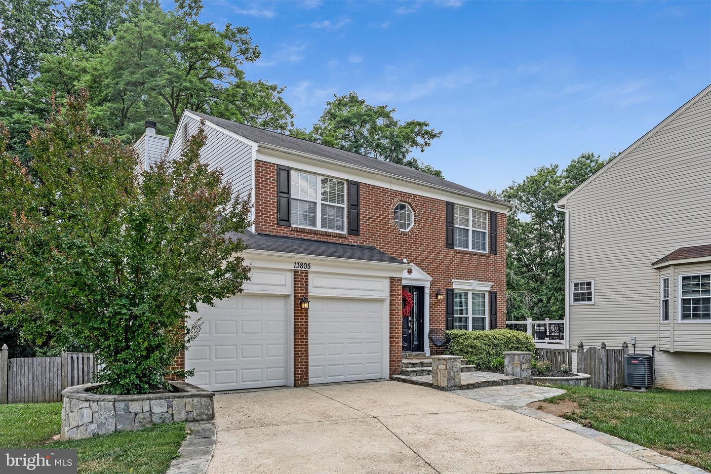 13805 Gullivers Trl Property Photo 4