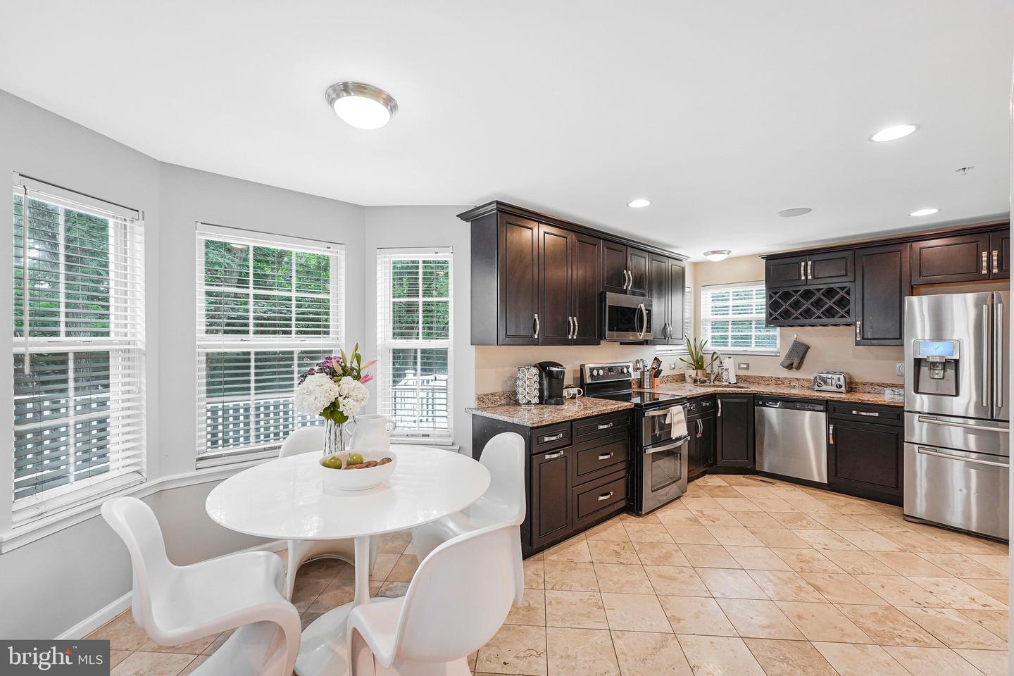 13805 Gullivers Trl Property Photo 16