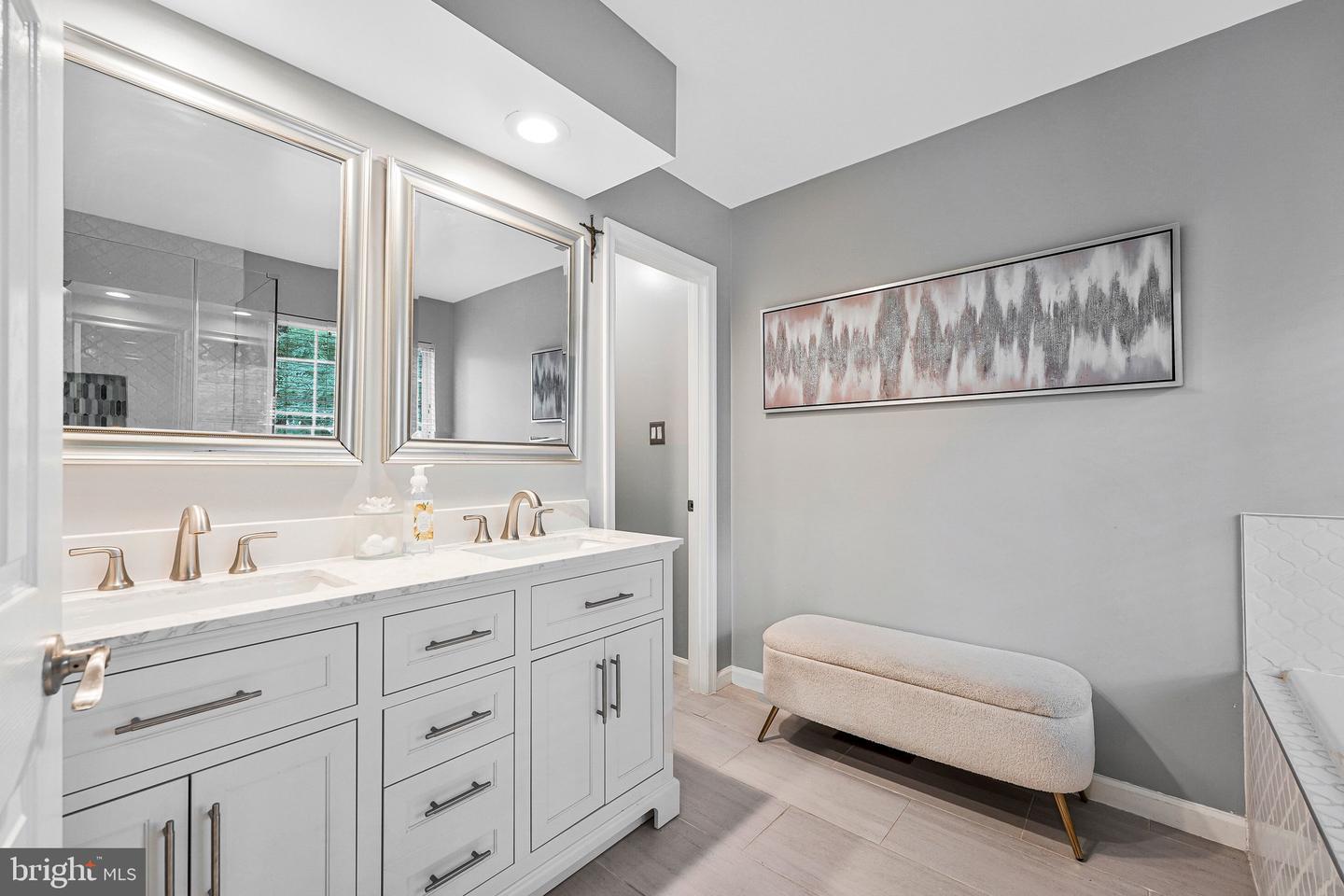 13805 Gullivers Trl Property Photo 24