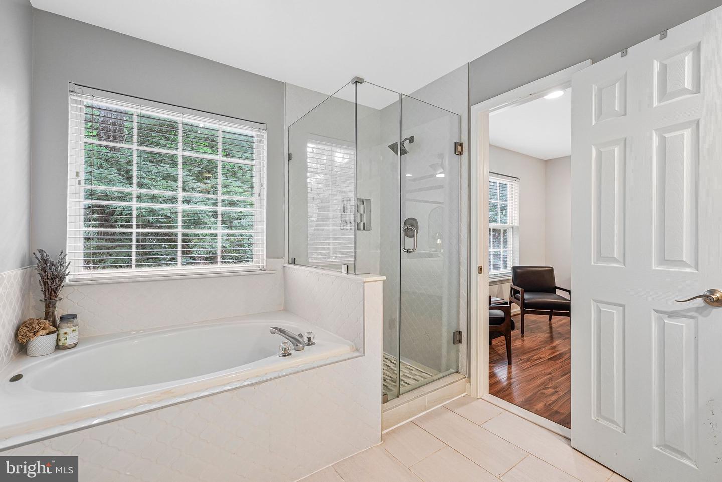 13805 Gullivers Trl Property Photo 26