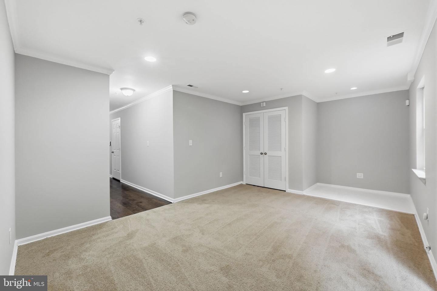 1213 Sutler Ter Property Photo 4