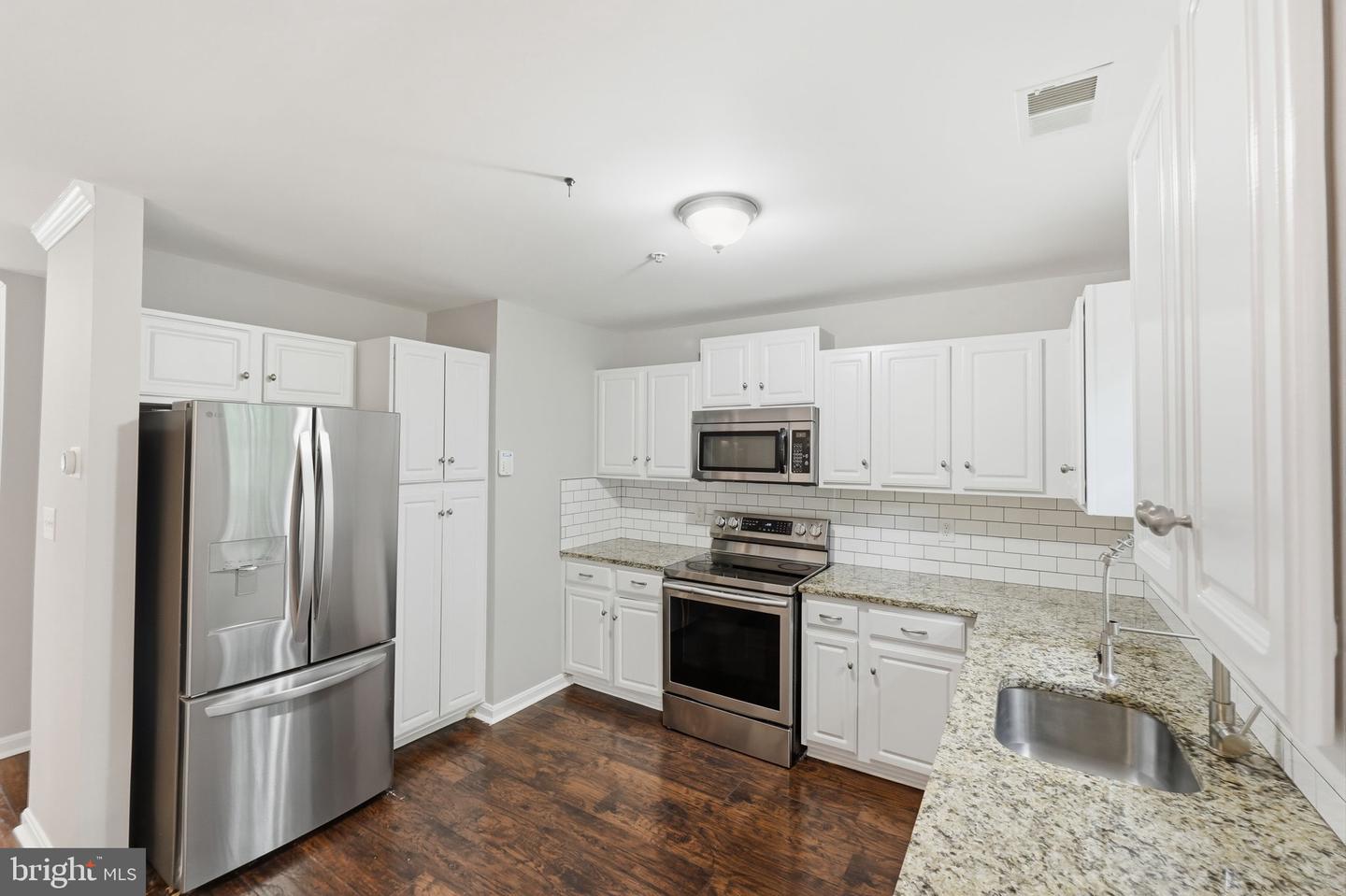1213 Sutler Ter Property Photo 13
