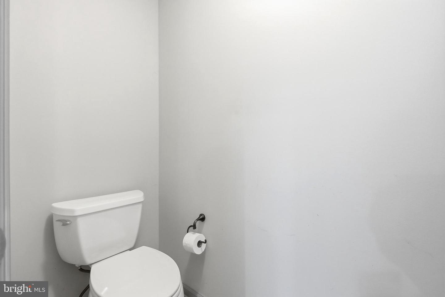 9503 Barton Oaks Ct Property Photo 38