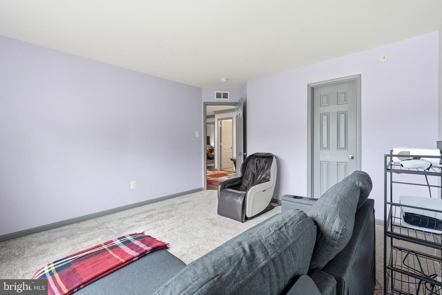 9503 Barton Oaks Ct Property Photo 44