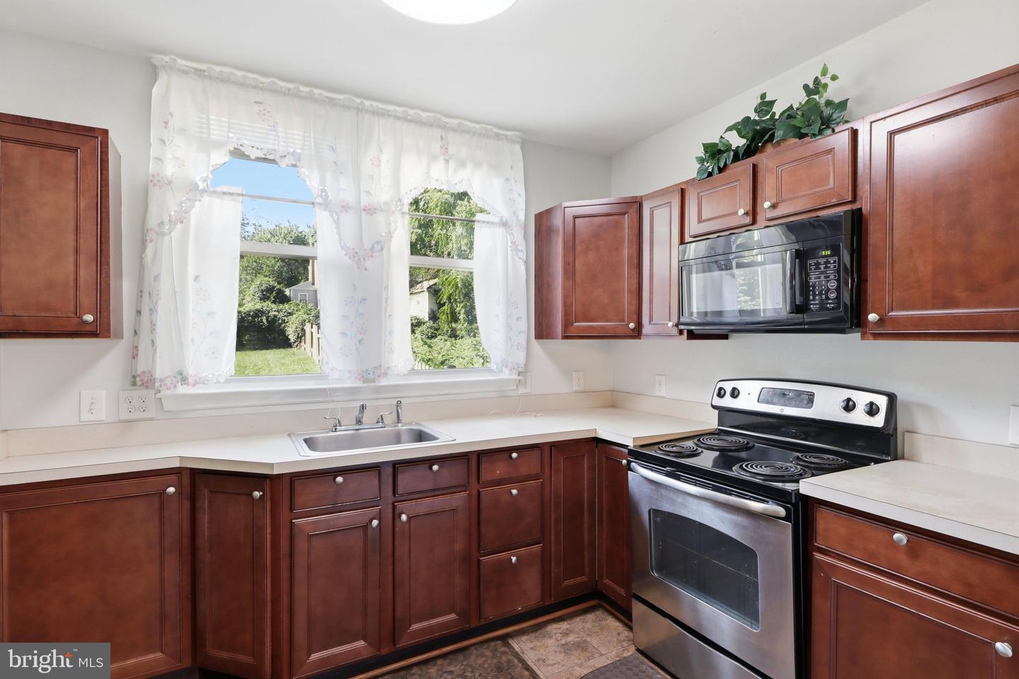 3107 Windom Rd Property Photo 8