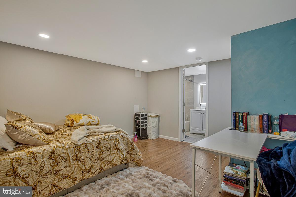 11306 Sherrington Ct Property Photo 18