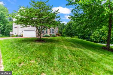 8418 Poplar Hill Dr Property Photo 2