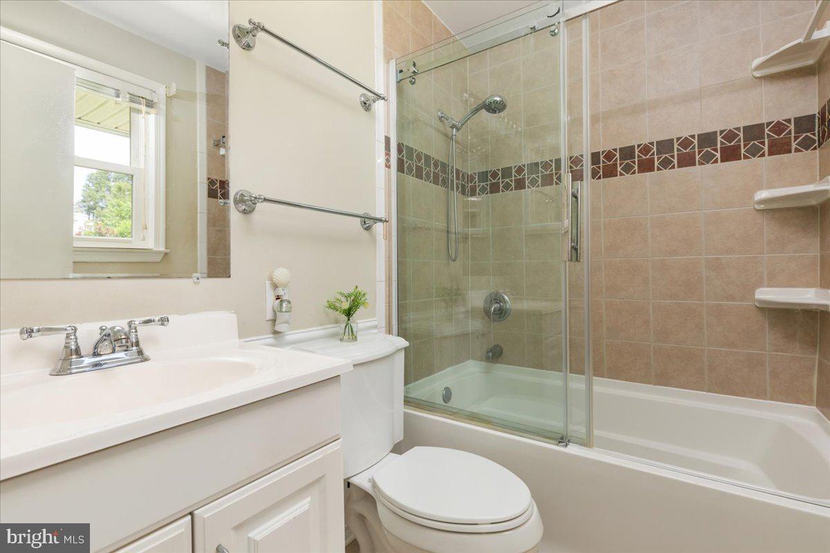 3132 Christine Dr Property Photo 13