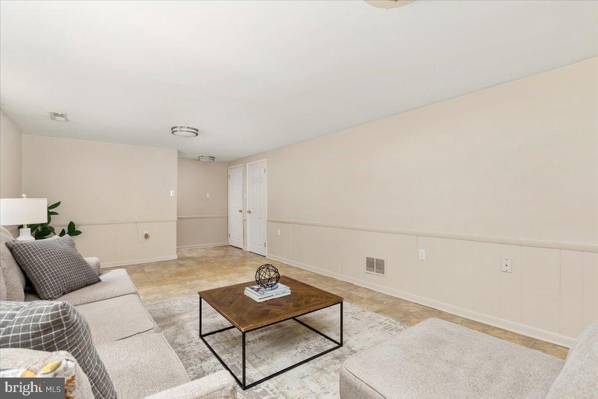 3132 Christine Dr Property Photo 20