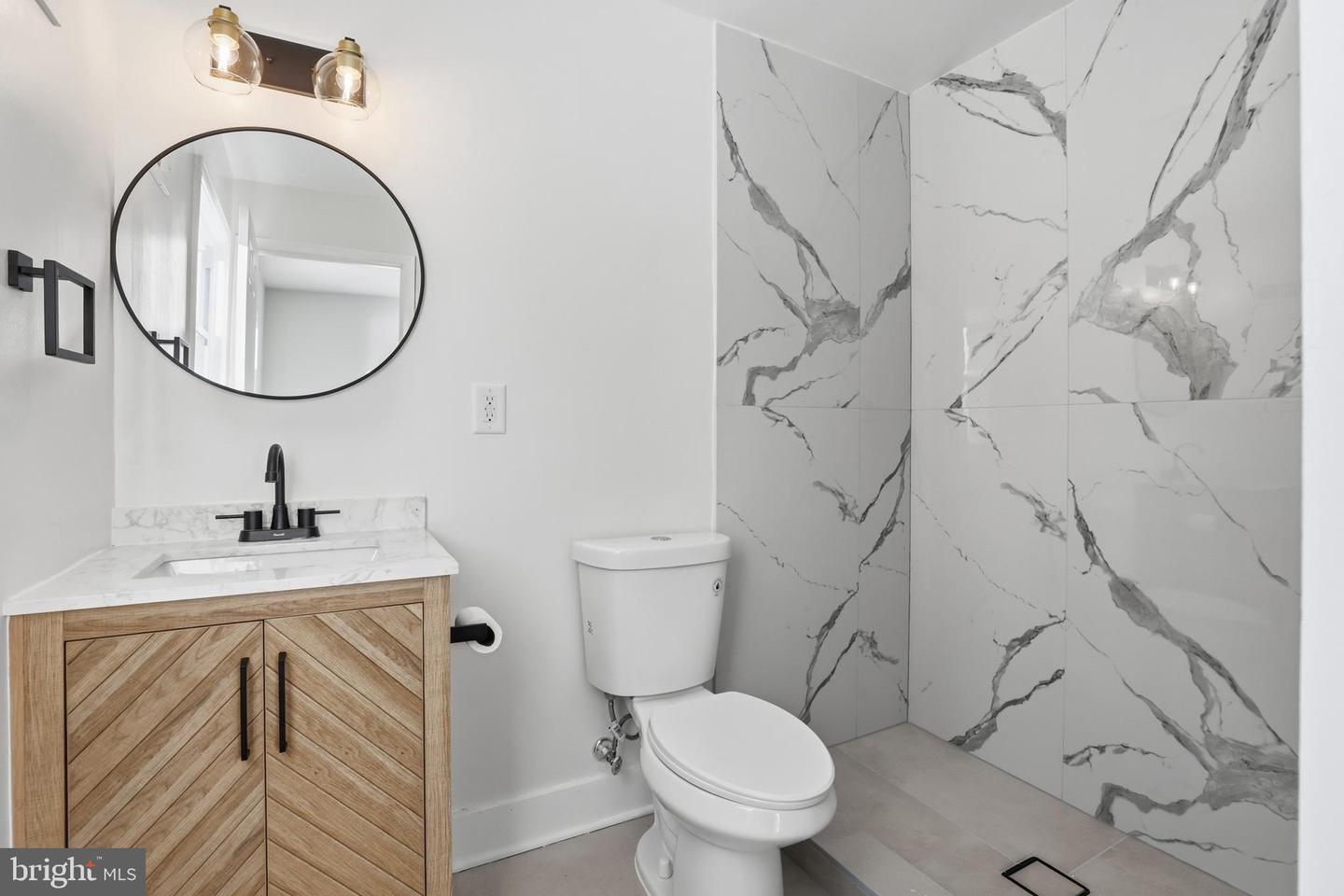 9535 Nottingham Dr Property Photo 23