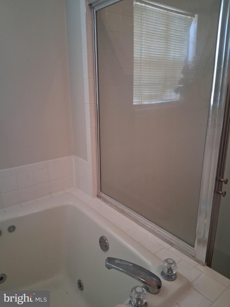 10709 Heatherleigh Dr Property Photo 14