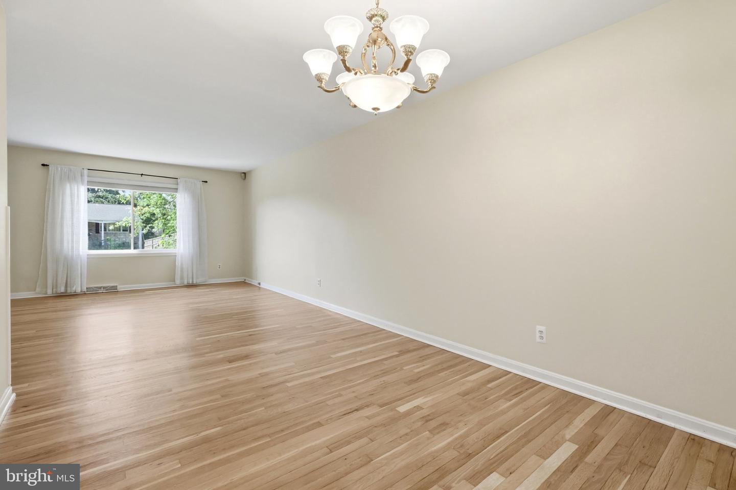 13015 Chalfont Ave Property Photo 14
