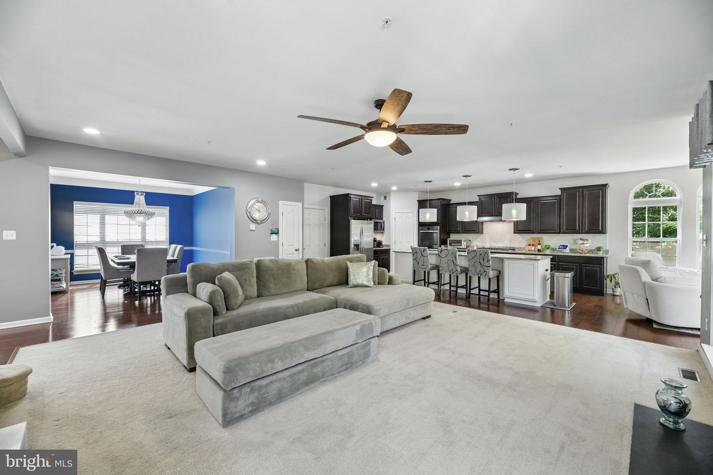 13006 Davenport Dr Property Photo 6