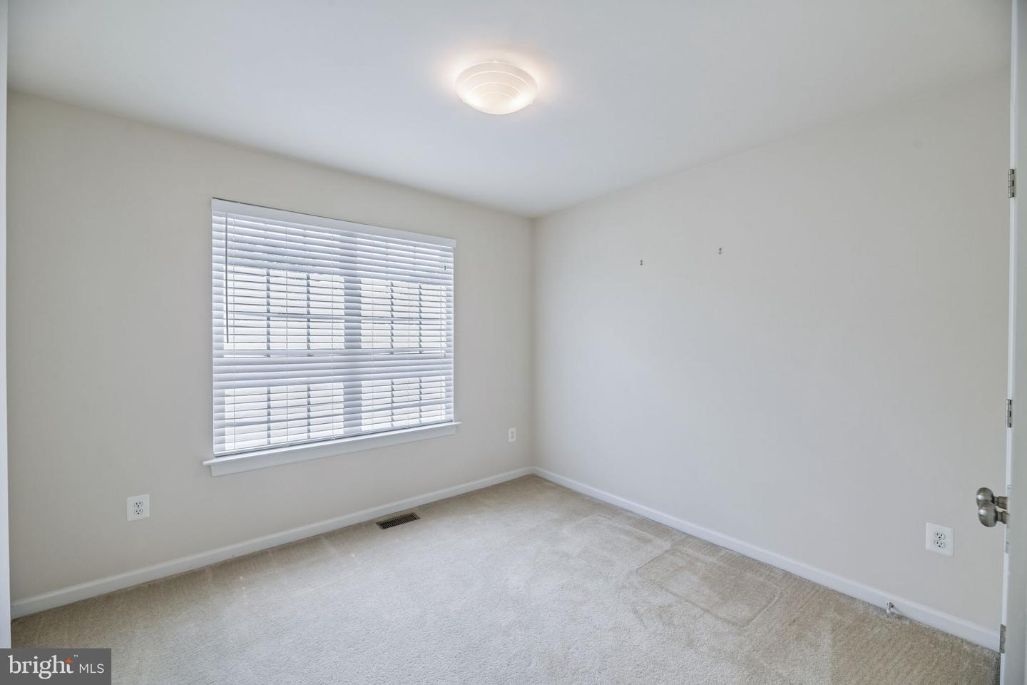 13006 Davenport Dr Property Photo 35