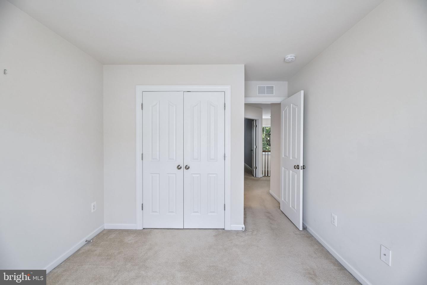 13006 Davenport Dr Property Photo 36