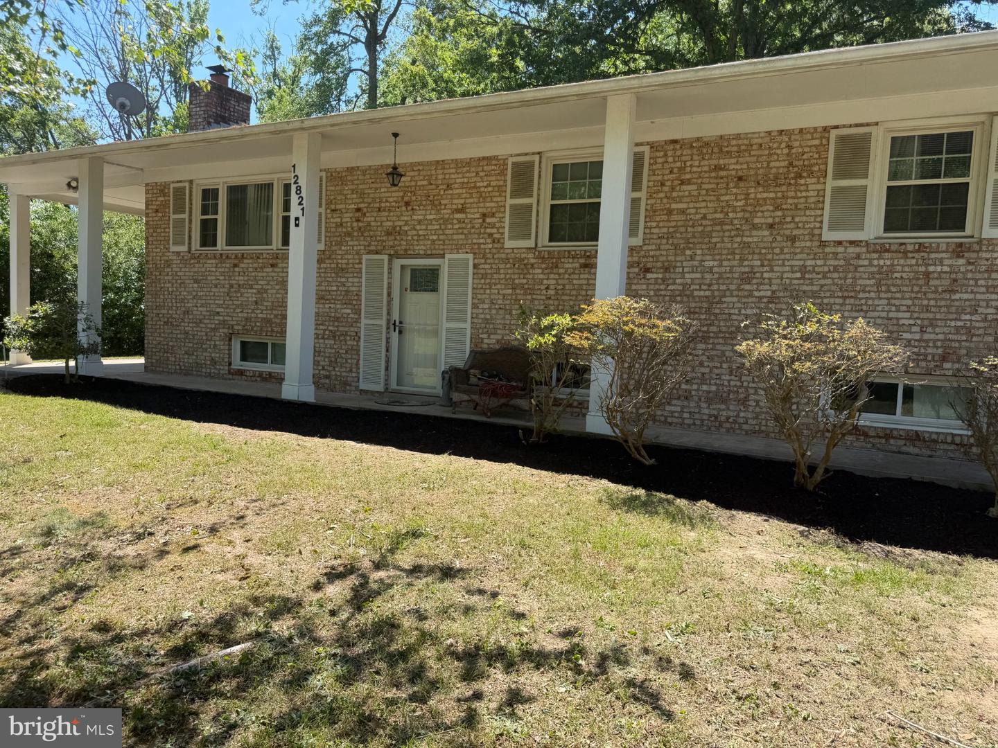 12821 E Shelby Ln Property Photo 1
