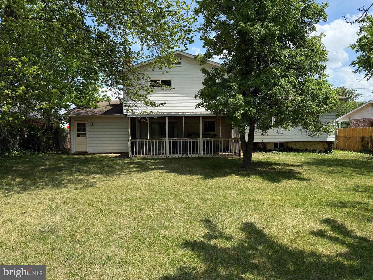 7905 Esther Dr Property Photo 17