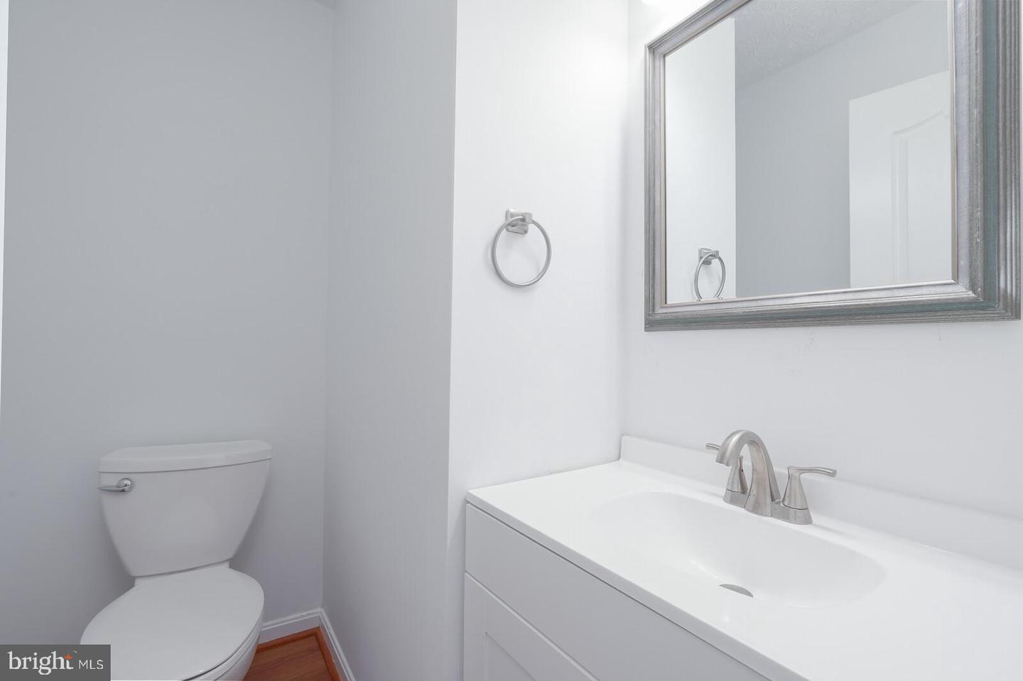 9909 Royal Commerce Pl Property Photo 20
