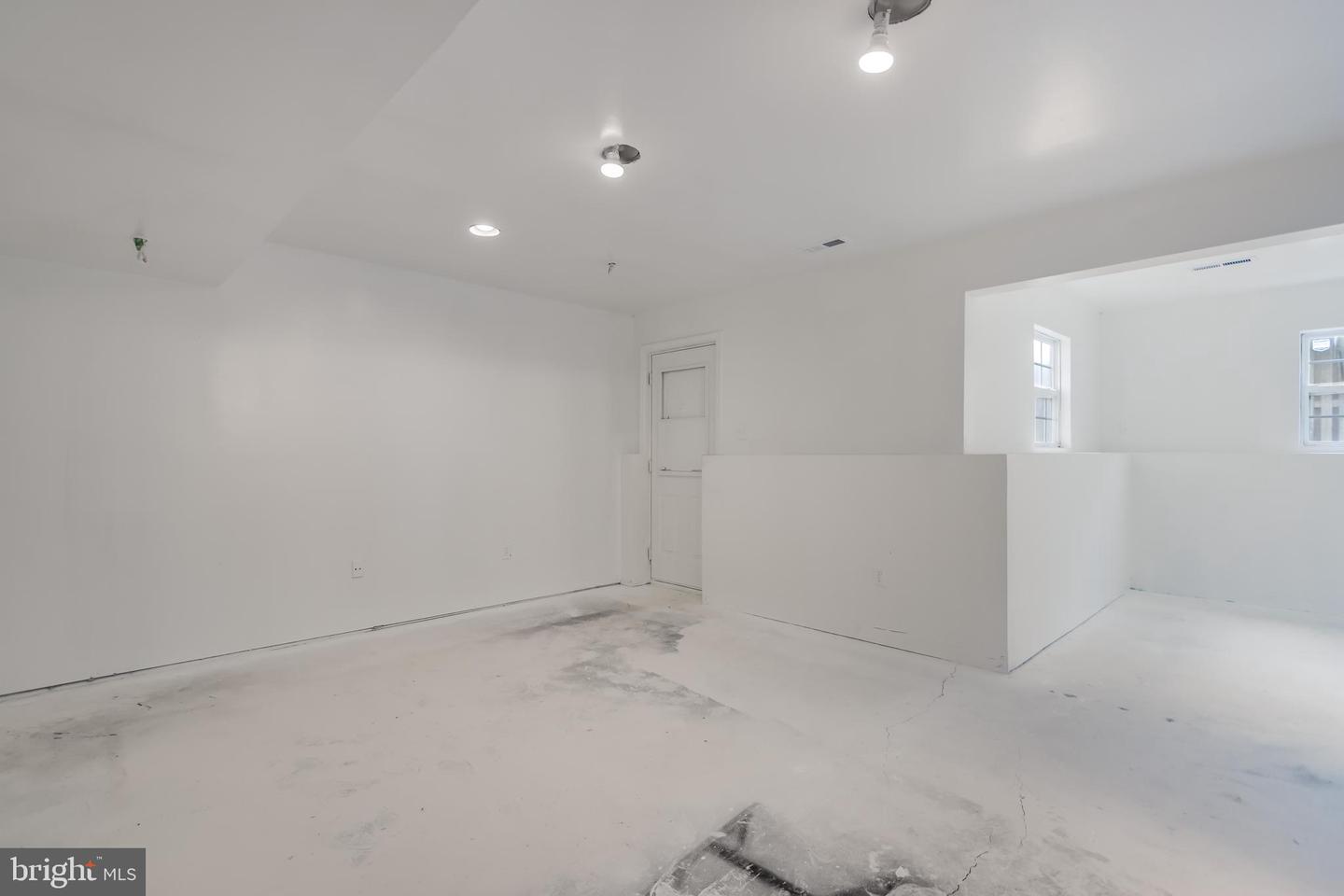 1110 Blue Wing Ter Property Photo 4