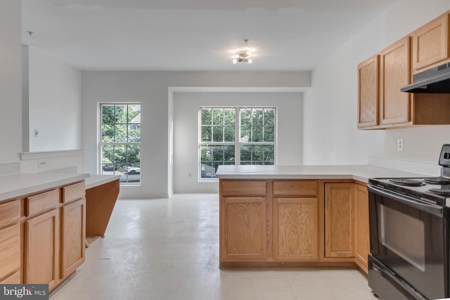 1110 Blue Wing Ter Property Photo 10