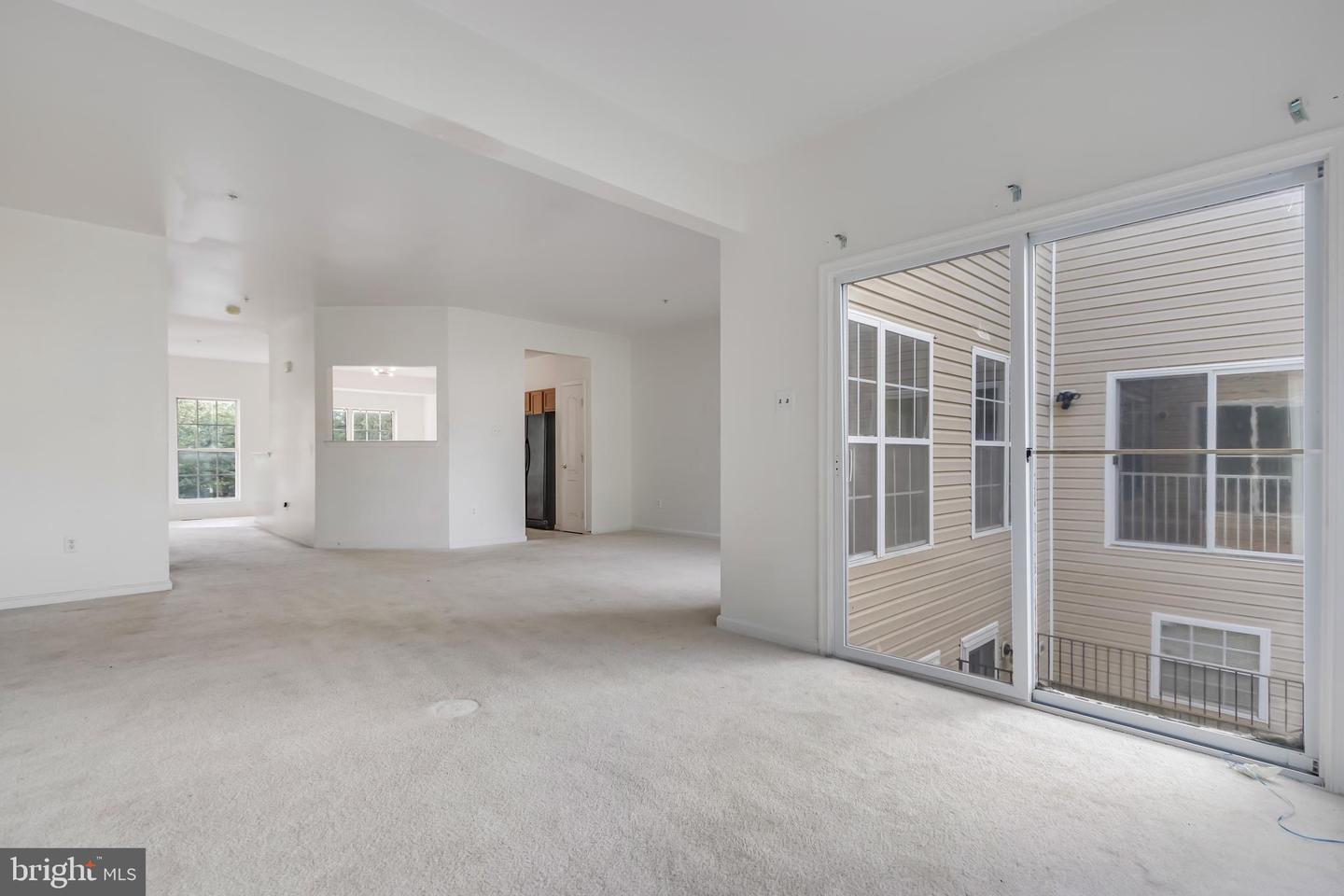 1110 Blue Wing Ter Property Photo 18