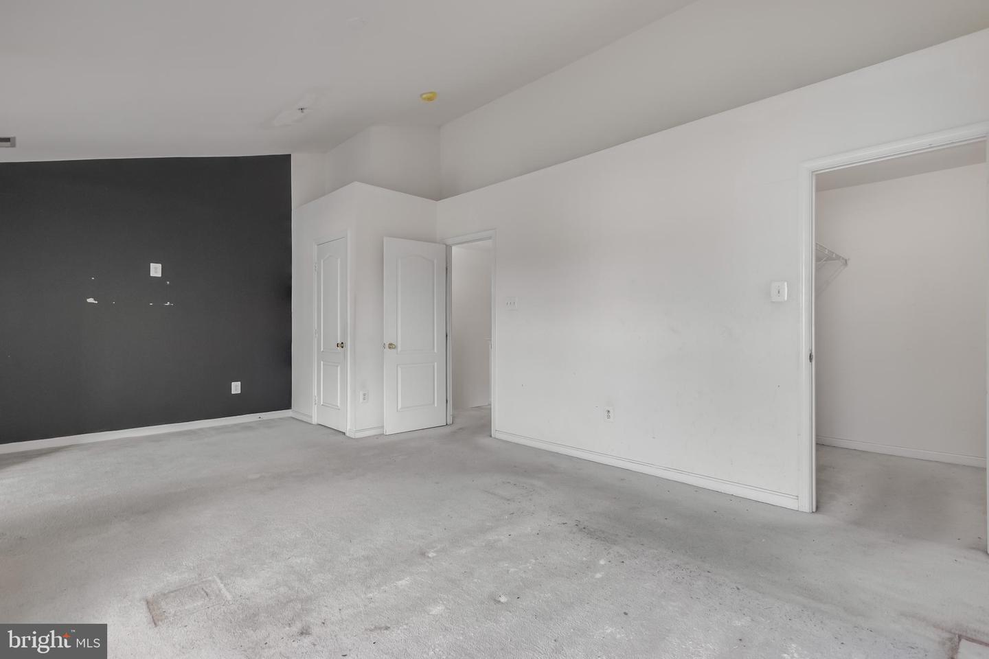 1110 Blue Wing Ter Property Photo 21