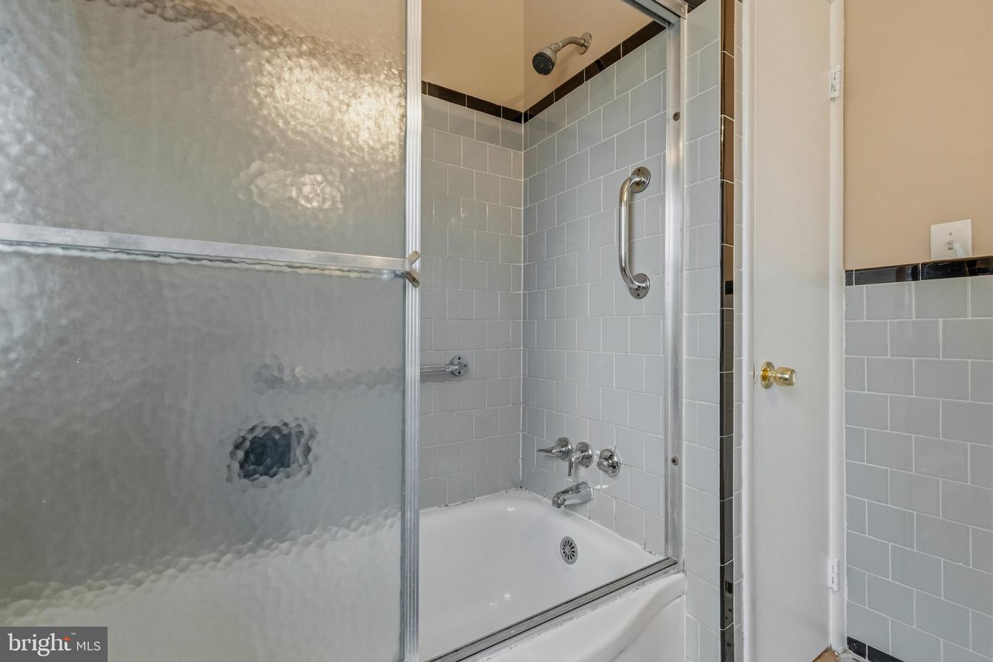 1412 Torrey Pl Property Photo 25
