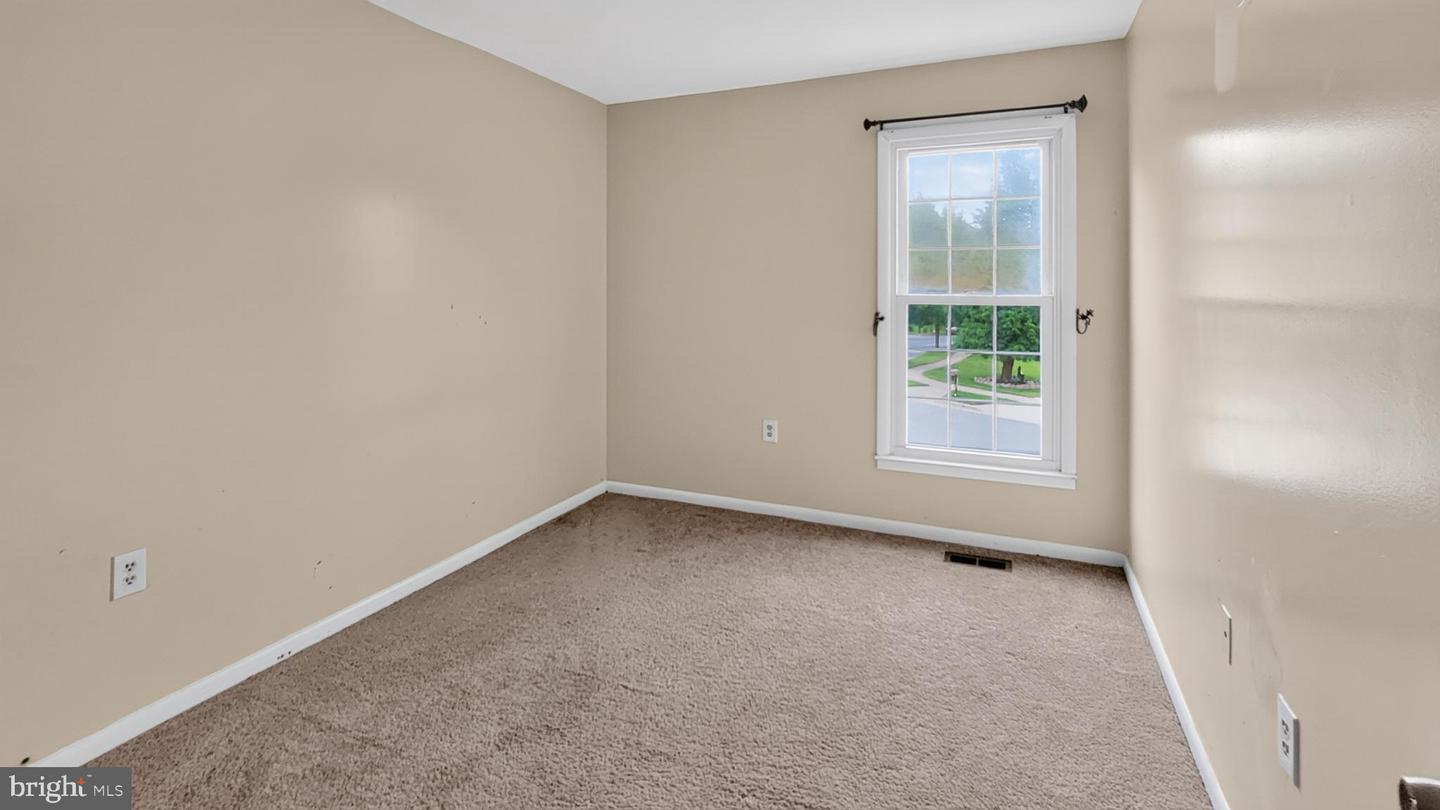13100 N Point Ln Property Photo 18