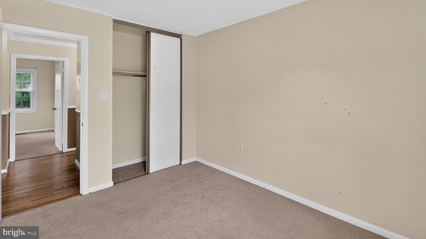 13100 N Point Ln Property Photo 19
