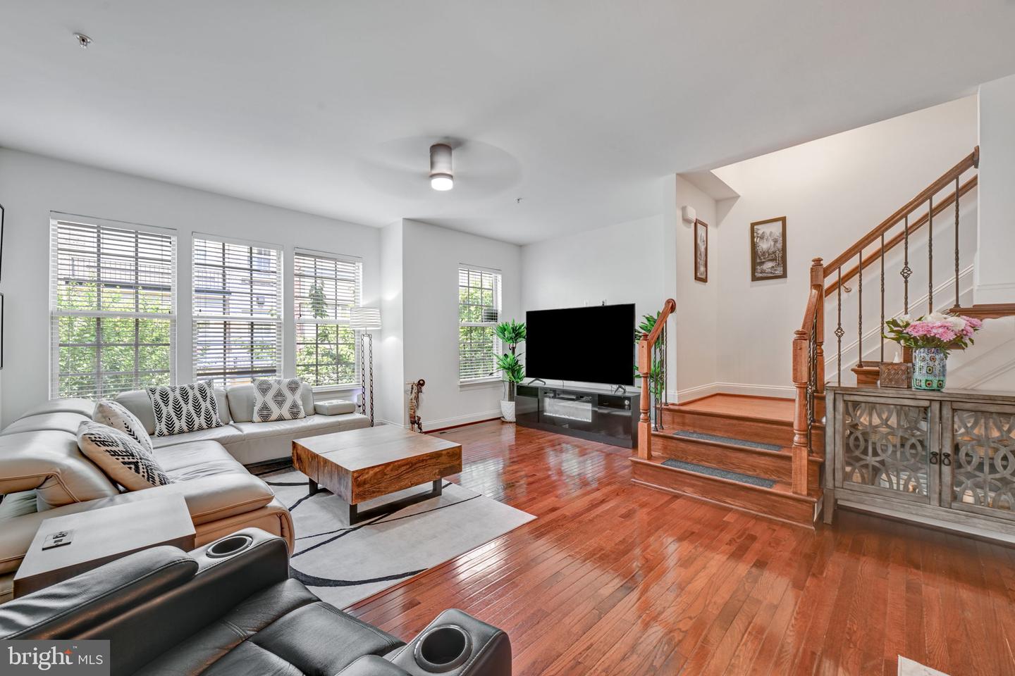 616 Overlook Park Dr #84 Property Photo 17