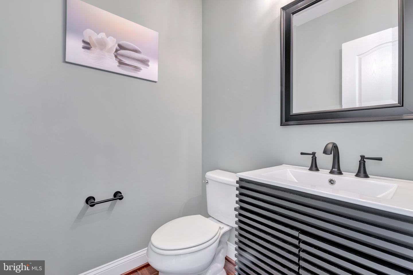 616 Overlook Park Dr #84 Property Photo 19