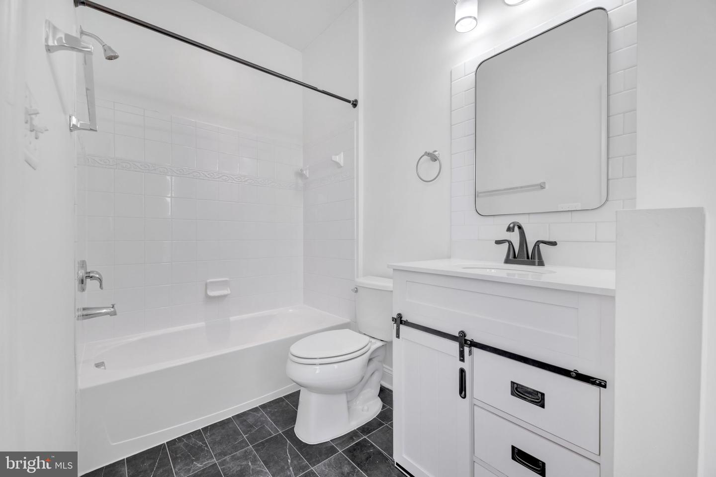 616 Overlook Park Dr #84 Property Photo 36