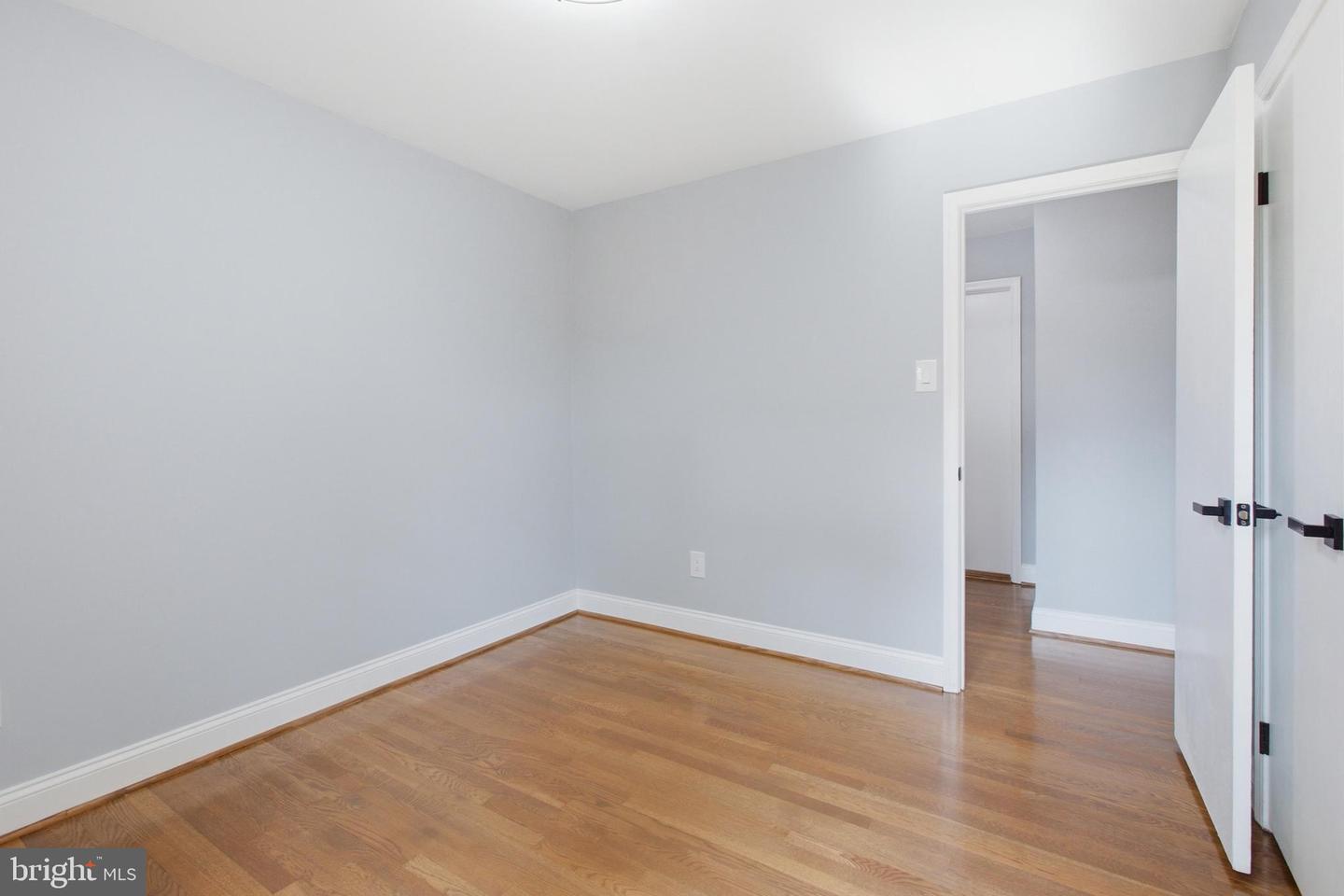 7901 Powhatan St Property Photo 26