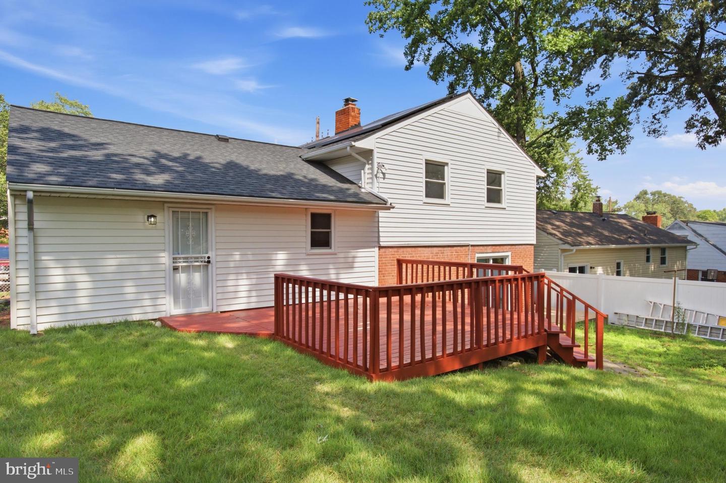 7901 Powhatan St Property Photo 38