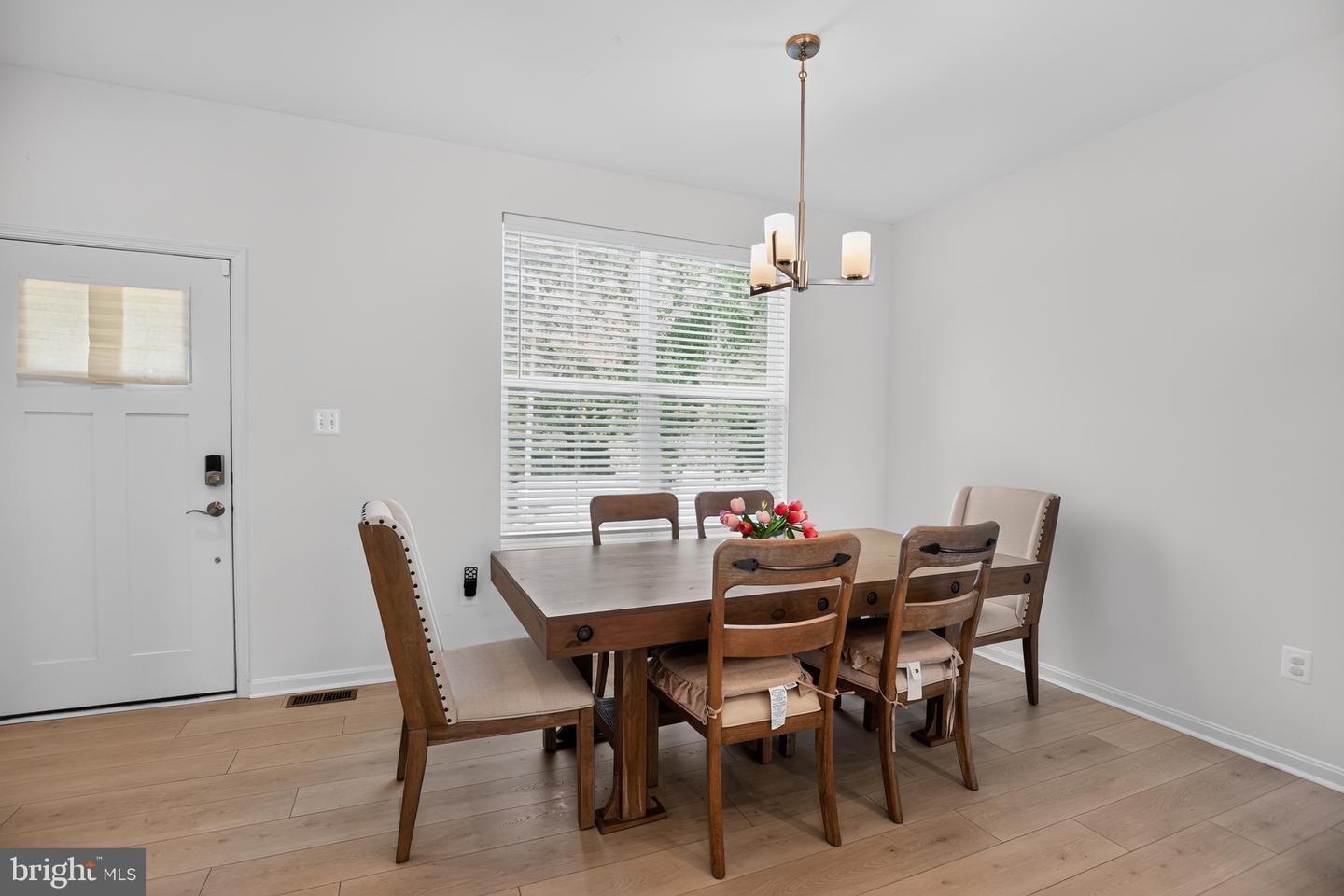 10406 Serenade Ln Property Photo 10